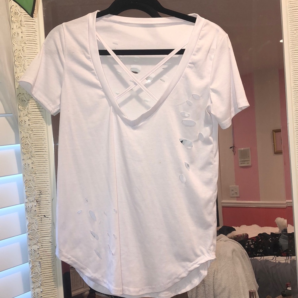 WHITE SHIRT